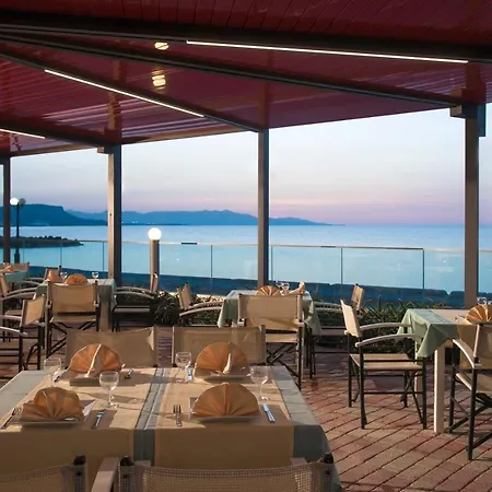 Golden Bay Boutique & Hotel apartamentowy 4*
