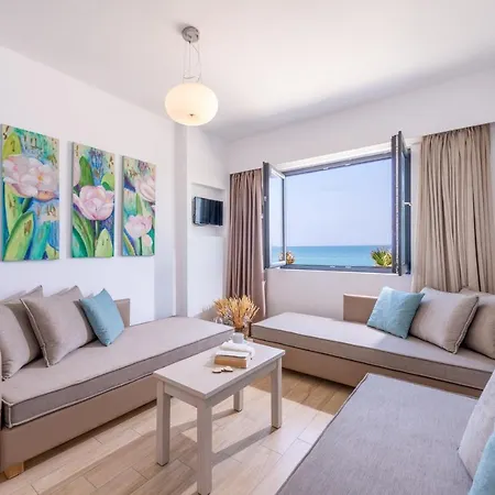 Golden Bay Boutique & Apartahotel 4*