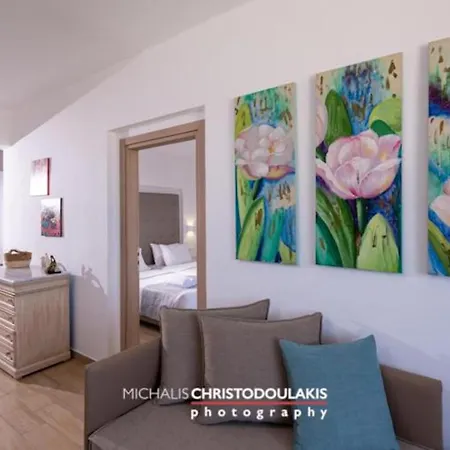 Golden Bay Boutique & 4* Kokkini Hani