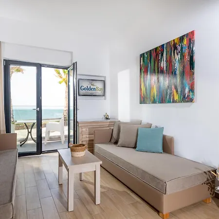Hotel apartamentowy Golden Bay Boutique & 4*